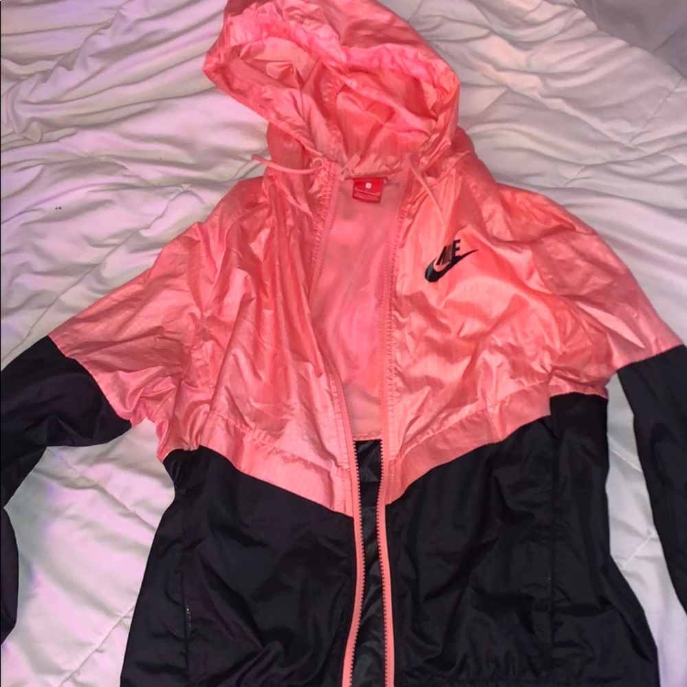 pink & black nike windbreaker